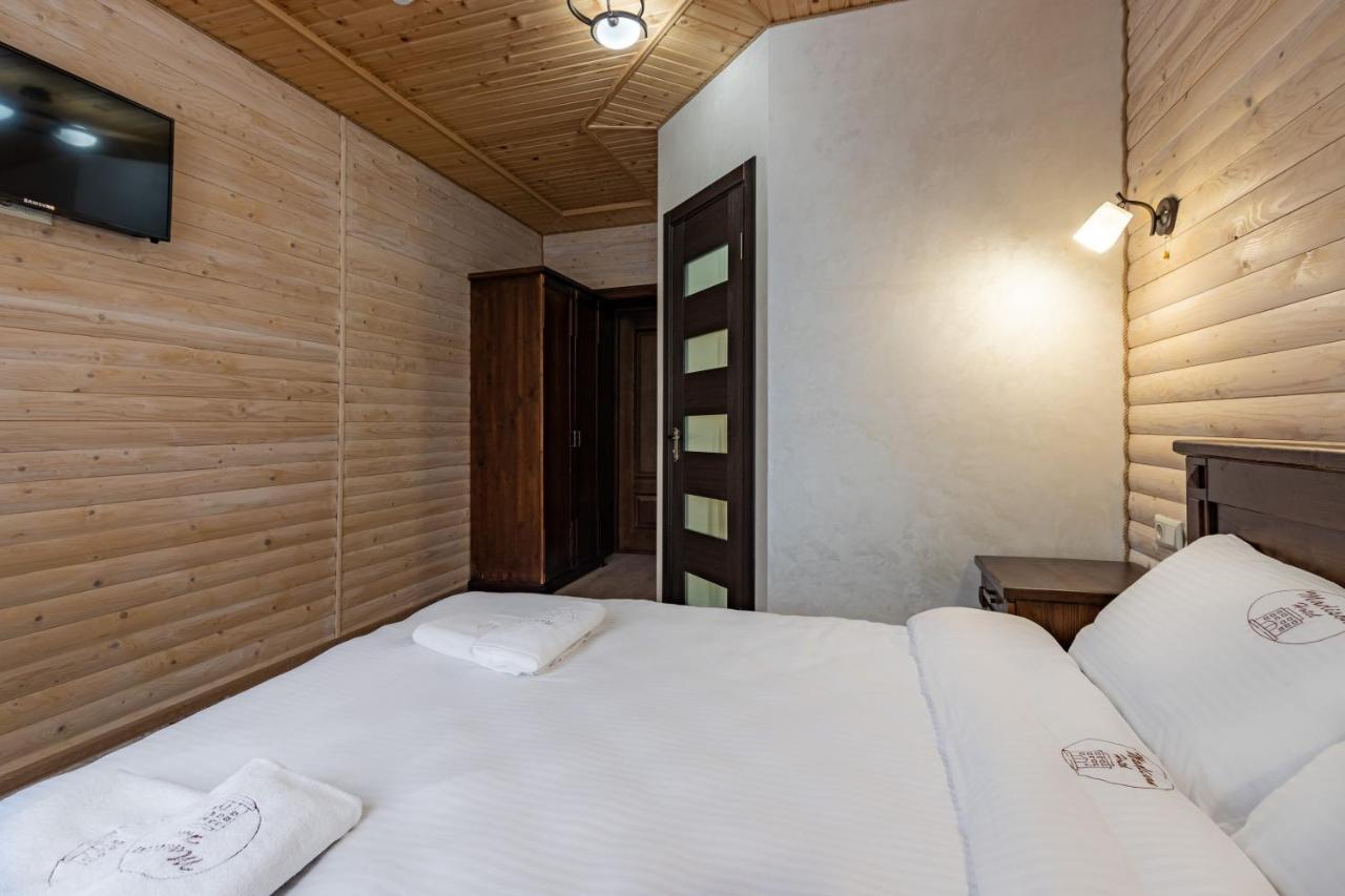 Hotel Madison Bukovel Esterno foto