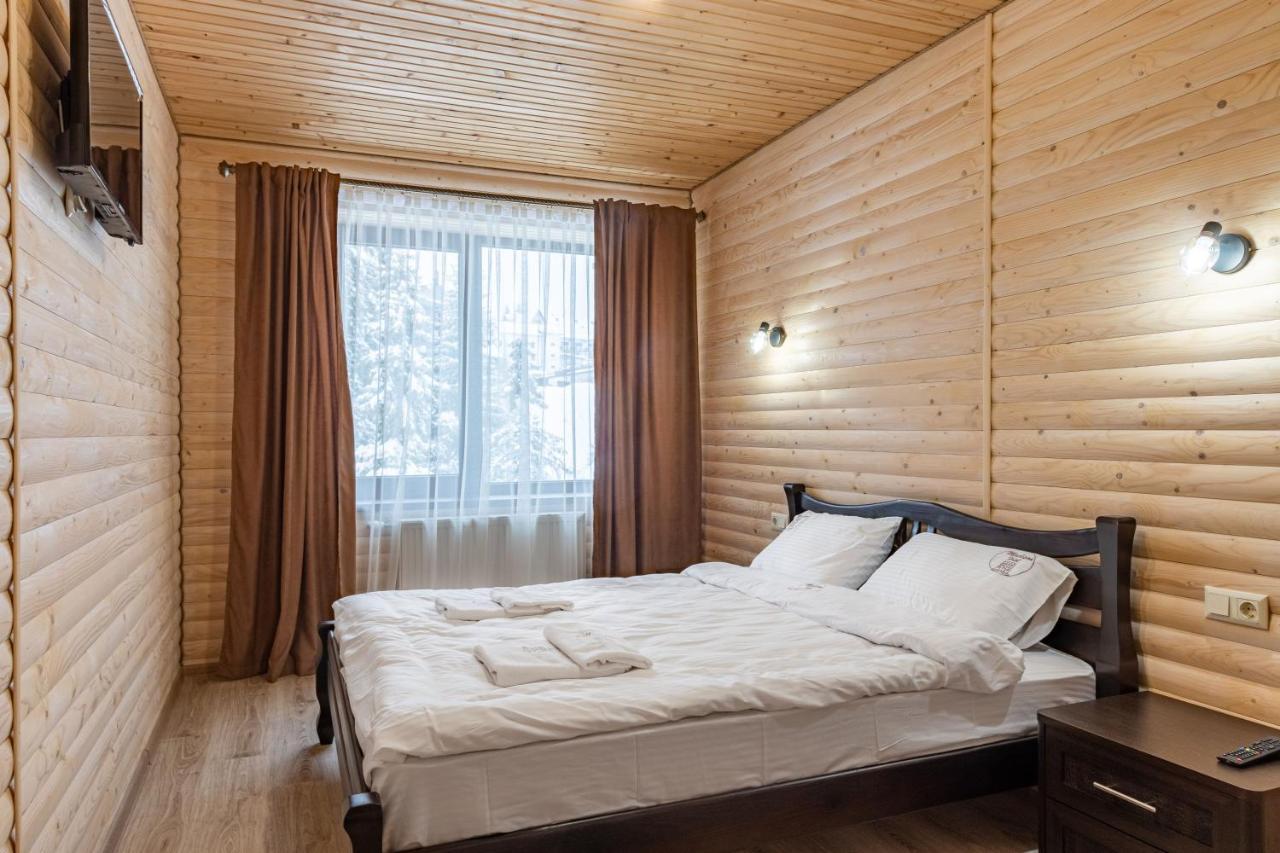 Hotel Madison Bukovel Esterno foto