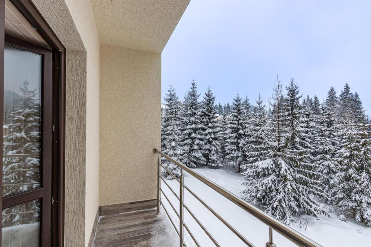 Hotel Madison Bukovel Esterno foto