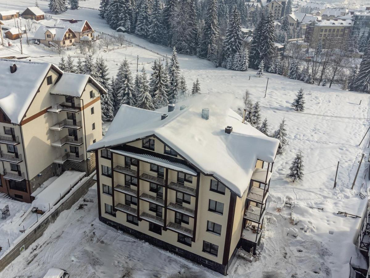 Hotel Madison Bukovel Esterno foto