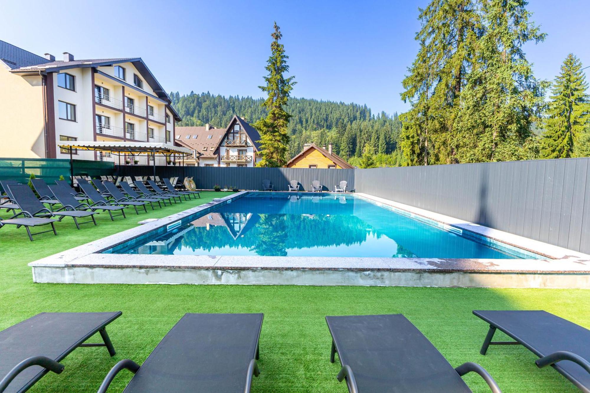 Hotel Madison Bukovel Esterno foto