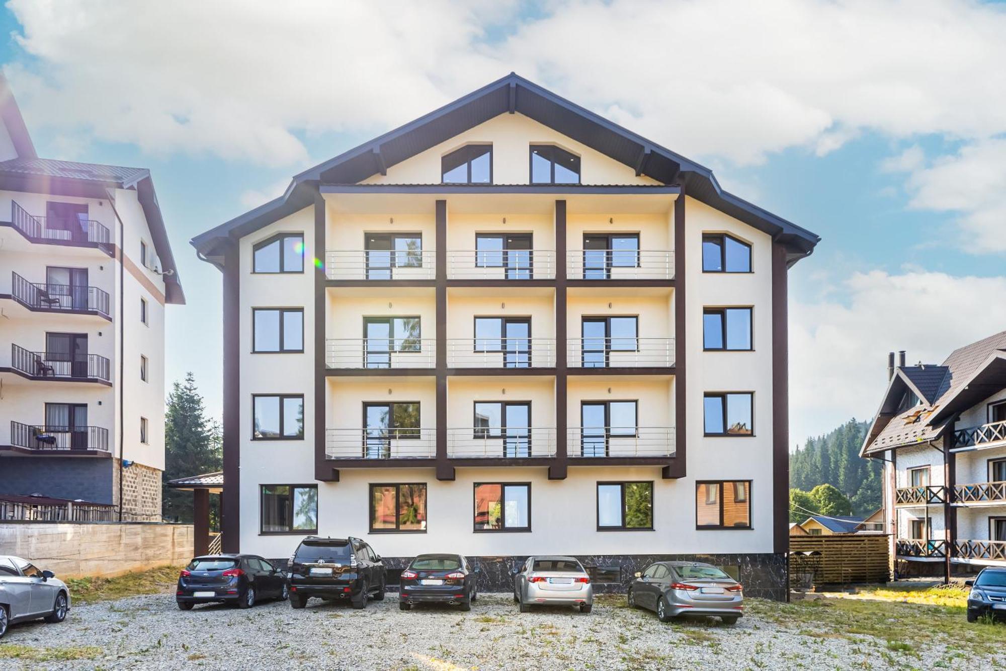 Hotel Madison Bukovel Esterno foto